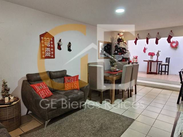 #22 - Casa para Venta en San José - SJ - 2